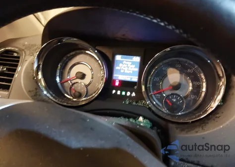 2016 Chrysler Town & Country Touring-L Anniversary Edition z USA, uszkodzony, nr VIN 2C4RC1CG7GR159675